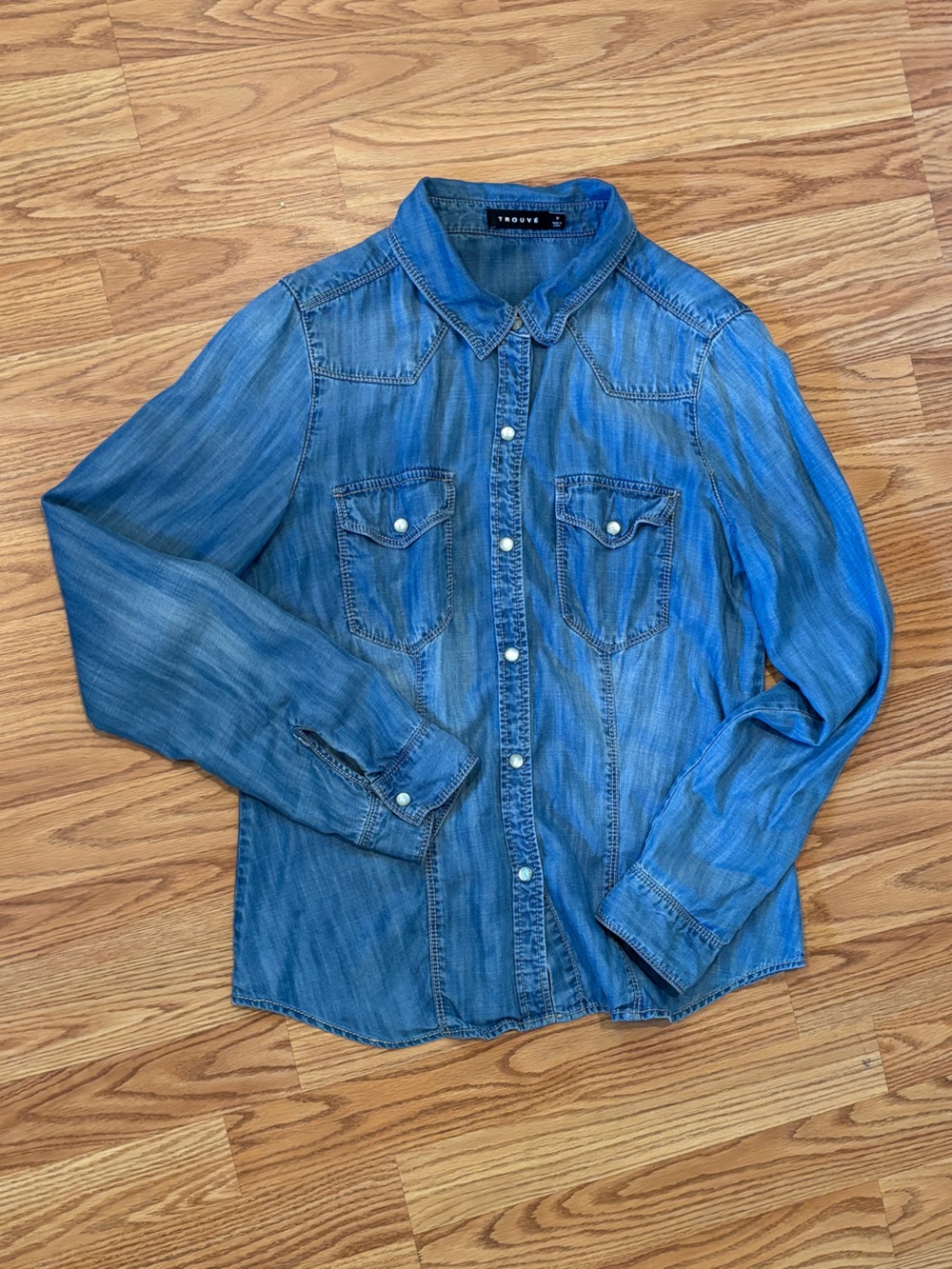 Trouve Blue Denim Button-Down Shirt